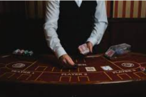 How to play baccarat sagame to be profitable?